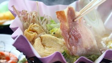 食事・飲み物 / 3