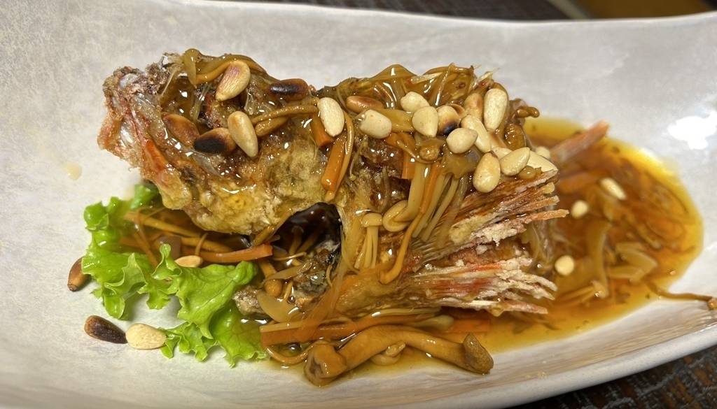 お部屋で味わえる
ヘルシーな和会席膳 / 2