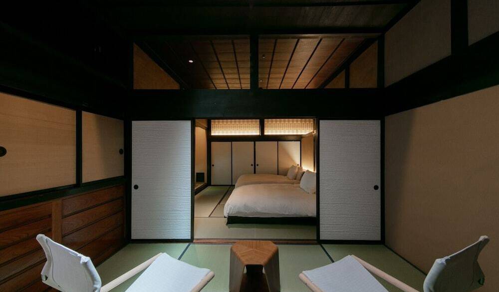 歳吉屋 百一 / 1