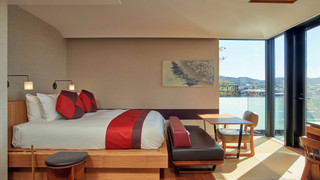 スーペリア ルーム (River)