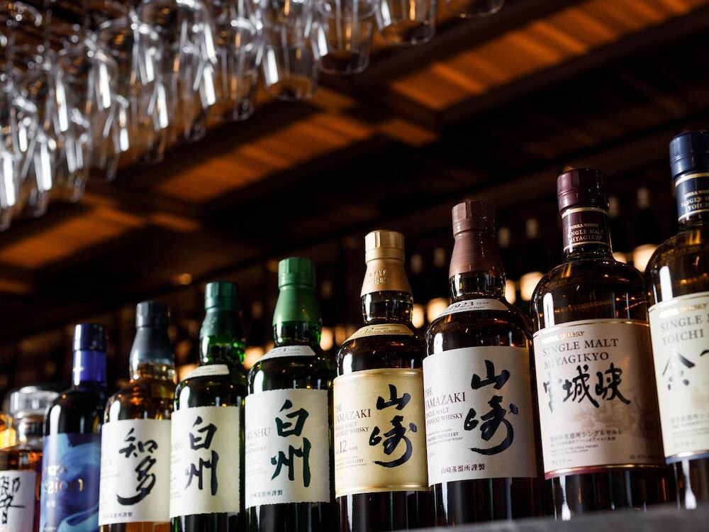 バー お酒イメージ①