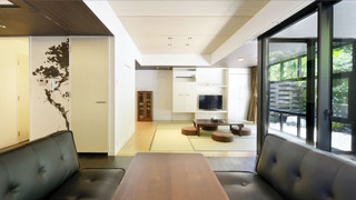 グランドフロア