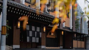 施設の入り口 / 16