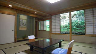 和室 スタンダード 2人部屋 専用トイレ付 ガーデンビュー(梅鉢)