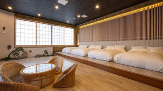 ファミリー 4 人部屋