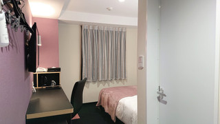 シングルルーム ダブルベッド 1 台 禁煙