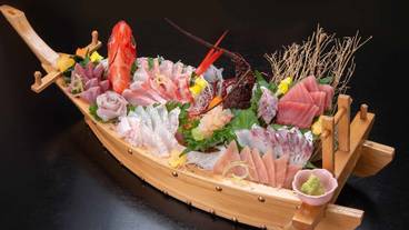 食事・飲み物 / 12