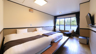 スタンダード ツインルーム シングルベッド 2 台 禁煙 共用バスルーム