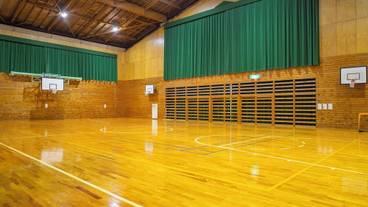 施設内の設備 / 12