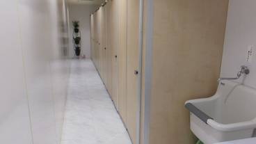 施設内の設備 / 28