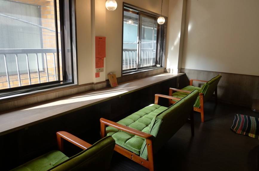 カフェ「Timuny.」で
のんびりティータイム / 4