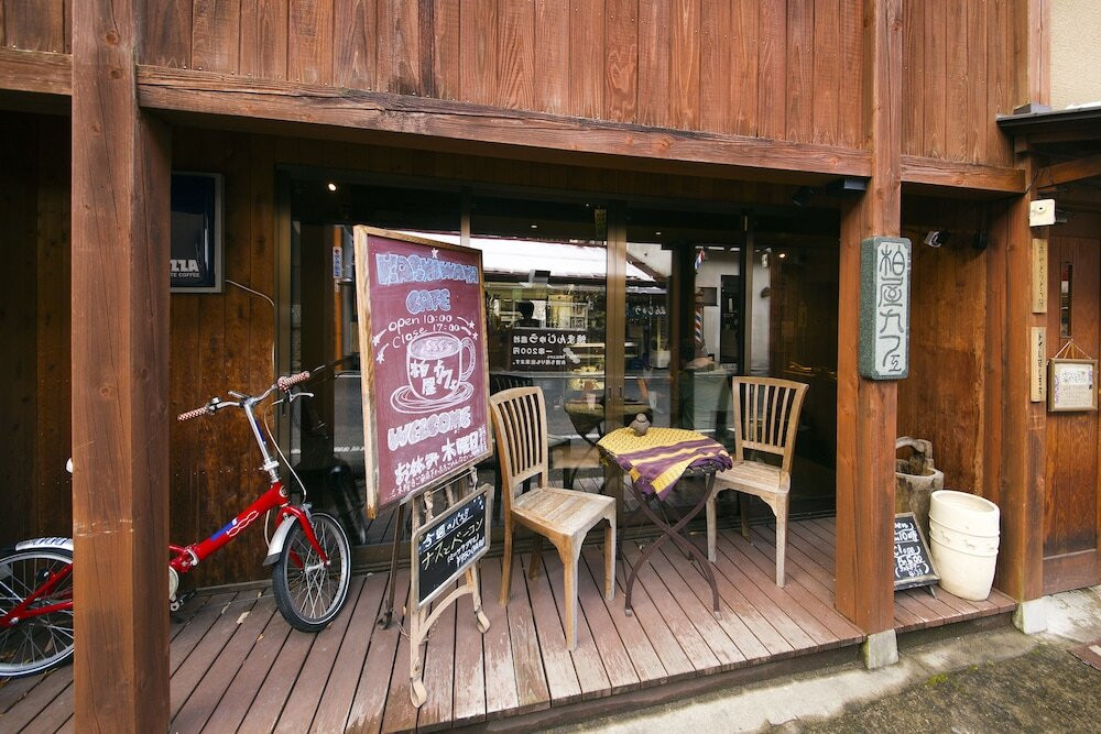 和食・洋食・ブランチと朝食を選べるレトロ旅館3530621
