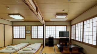 ゆふ 広め和室（トイレ付・バスなし）