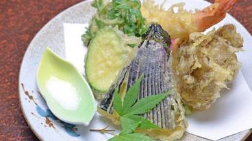 食事・飲み物 / 9