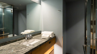 スタンダードツイン シングルベッド2台 禁煙