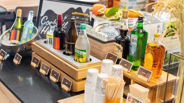 ロビーラウンジ / 15