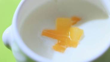 食事・飲み物 / 26