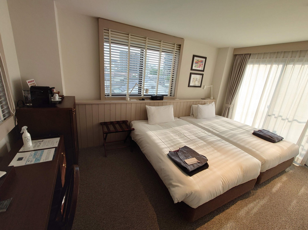 宿泊したコンフォートツインルームの様子。