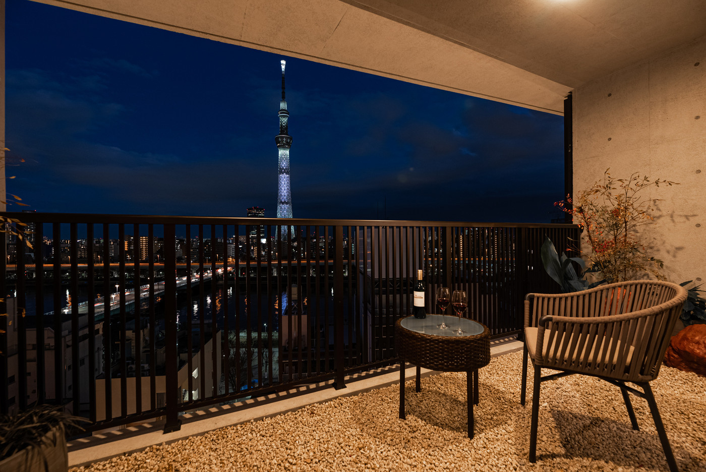 “街なか旅館”でスタイリッシュにくつろげる3405037