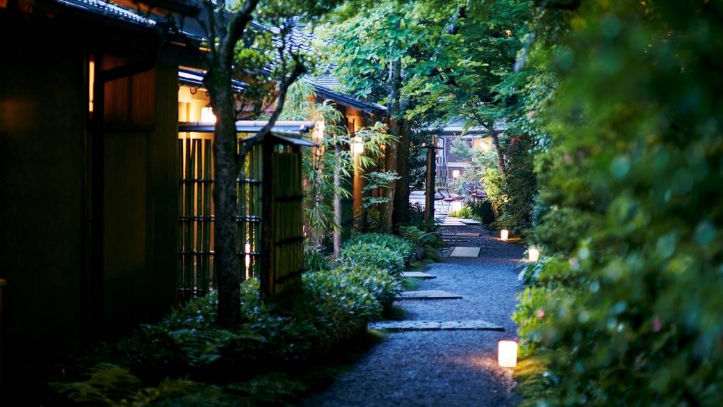 静寂に包まれた空間で
ホッと一息 / 4