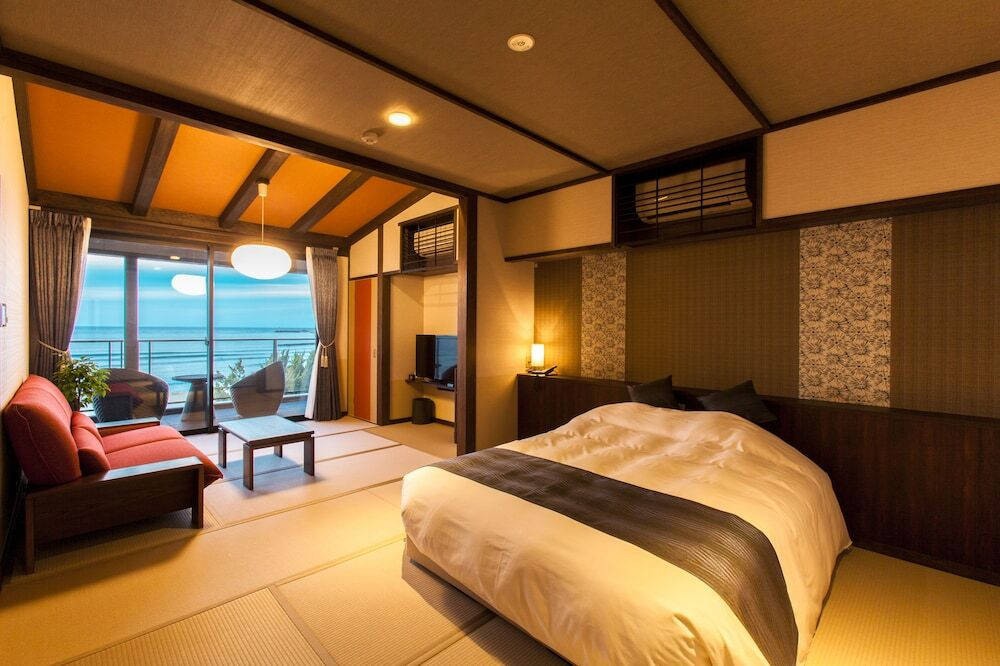 2階露天風呂付き客室