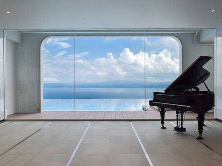 別邸 天降る丘 / 2