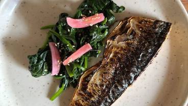 食事・飲み物 / 3