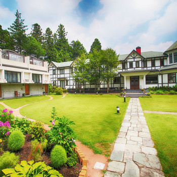 コンセプトの異なる4つの建物に泊まれる！3573510