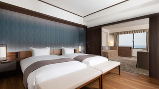 Privilege ジュニア スイート ベッド (複数台) シービュー