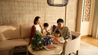 Mandarin スイート キングベッド 1 台