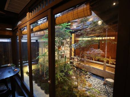 京宿 ロマン館 / 1