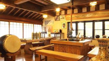 ロビーラウンジ / 4