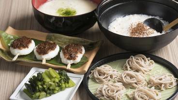 食事・飲み物 / 1