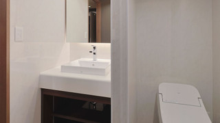 ツインルーム·13歳以上宿泊可能 (ラウンジ利用付) 禁煙