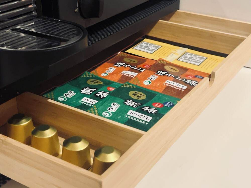 客室内のダイニングエリア