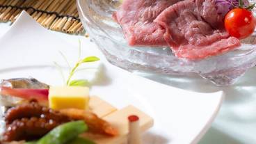 食事・飲み物 / 13