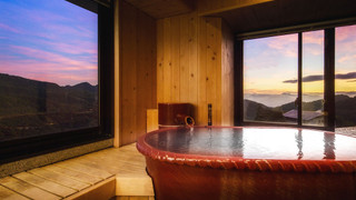 和室 スイート 露天風呂付 紅雪