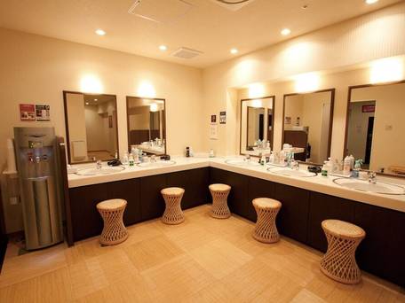 HEARTSカプセルホテル＆スパ中洲 / 3