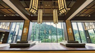 エントランスロビー / 1