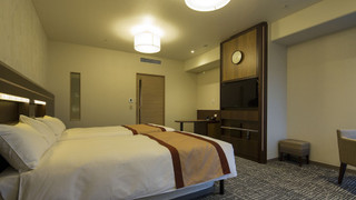 デラックス ツインルーム 禁煙 (37㎡)(2-4名部屋、大人3-4名の場合ベッド追加)