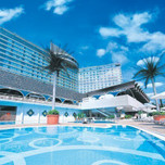 【東京】夏旅は屋外プール付きホテルで♪リゾート気分に浸れるホテル10選