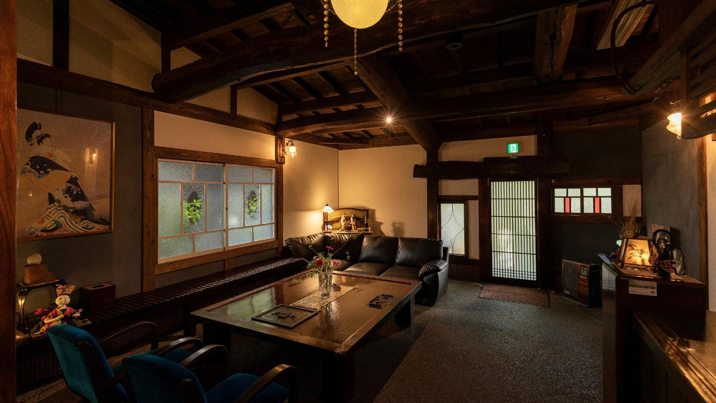 大正ロマンを感じるレトロな古民家宿4021068