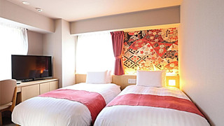 ツイン [20sqm ベッド幅110cm/2台]