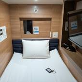 Y's CABIN 大阪難波(大阪府 スタンダードホテル) / 2