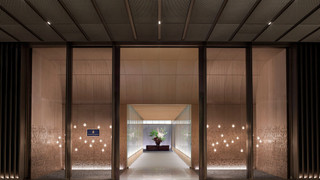 ルーム ダブルベッド 2 台 (View)