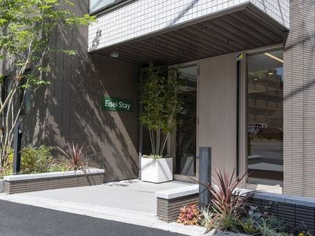 エイセイステイ / 1