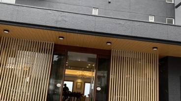 エントランス付近 / 8