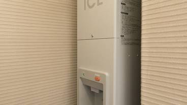 施設内の設備 / 27