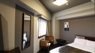 セミダブルベッドルーム 喫煙可