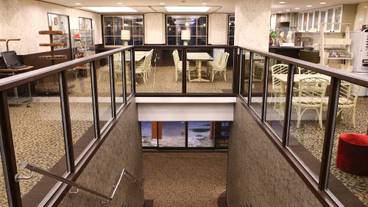 内部エントランス / 2